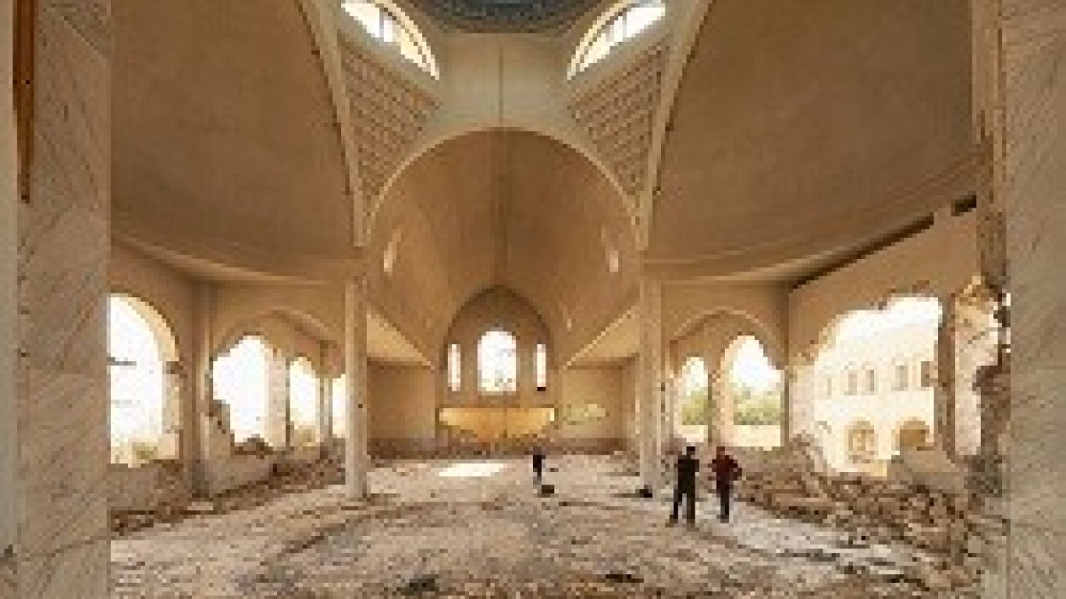 Así dejó Estado Islámico la iglesia a la que acudían normalmente / Jaco Klamer (ACN)