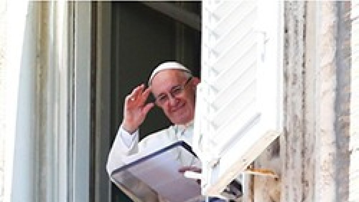 Papa Francisco en el angelus del 23-0717