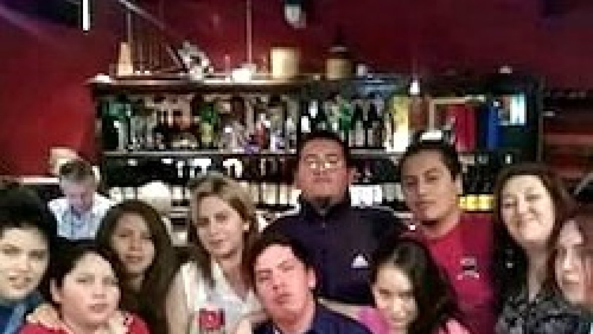 Viviana Victoria, con sus nueve hijos.