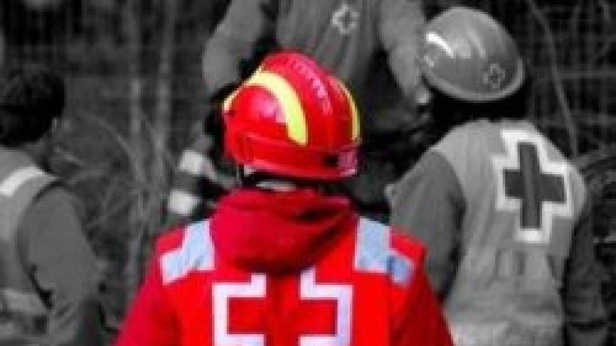 El mismo emblema y nombre de la Cruz Roja tienen una cruz... en países musulmanes se usa la Media Luna Roja