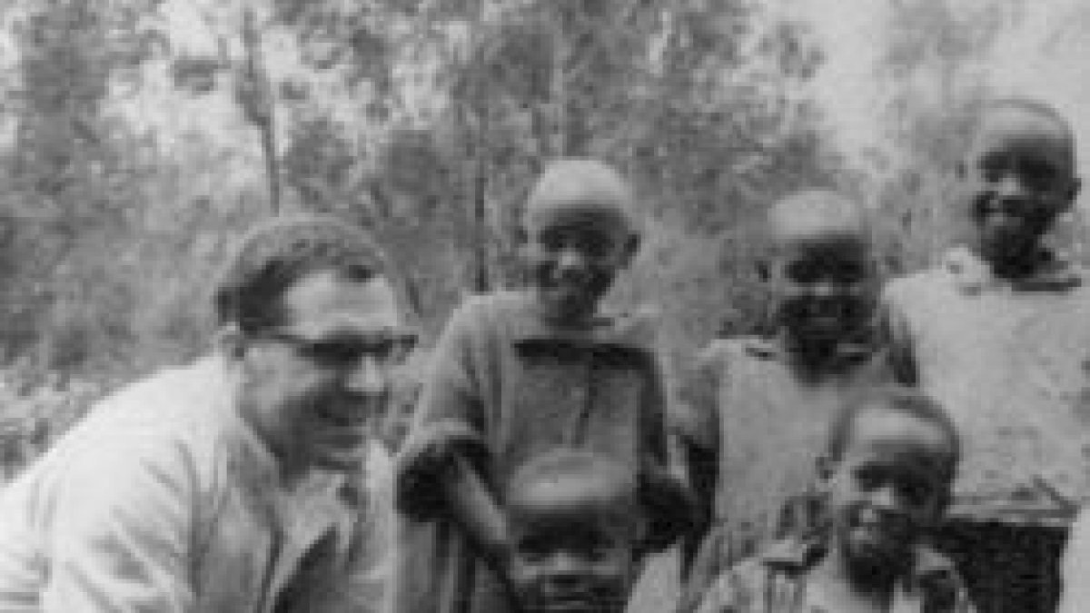 Juan Carlos Mancebo, misionero mercedario en Ruanda - hoy es párroco en un barrio de Jerez