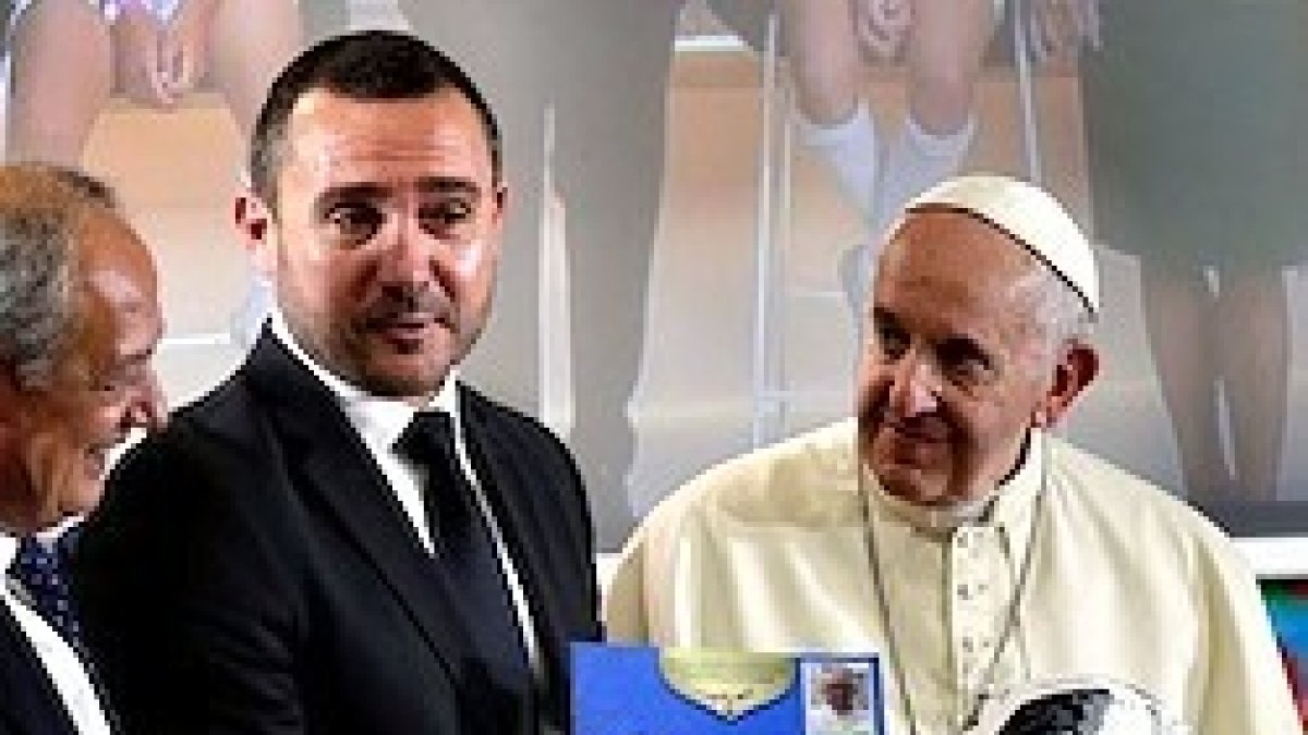 Francisco, durante una recepción a responsables del inminente Campeonato Mundial de Fútbol.