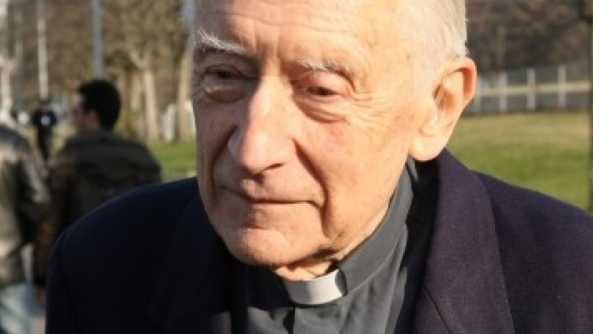 René Laurentin ha muerto con 99 años y un centenar de libros escritos, la mayoría sobre la Virgen