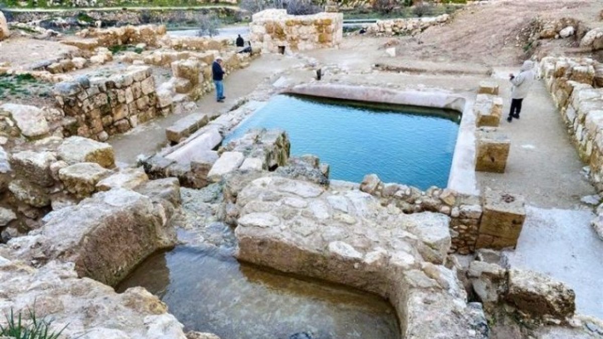 Las piscinas marcan el lugar donde Felipe bautizó al eunuco etíope