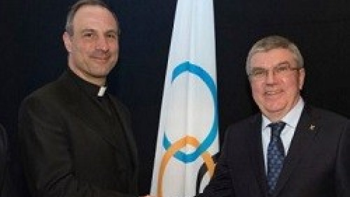 El sacerdote Melchor Sánchez de Toca representó a la Santa Sede en la inauguración de los JJOO