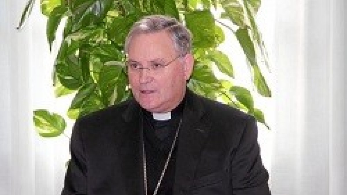 El obispo de Cartagena ha hecho un llamamiento urgente a las familias católicas de la diócesis