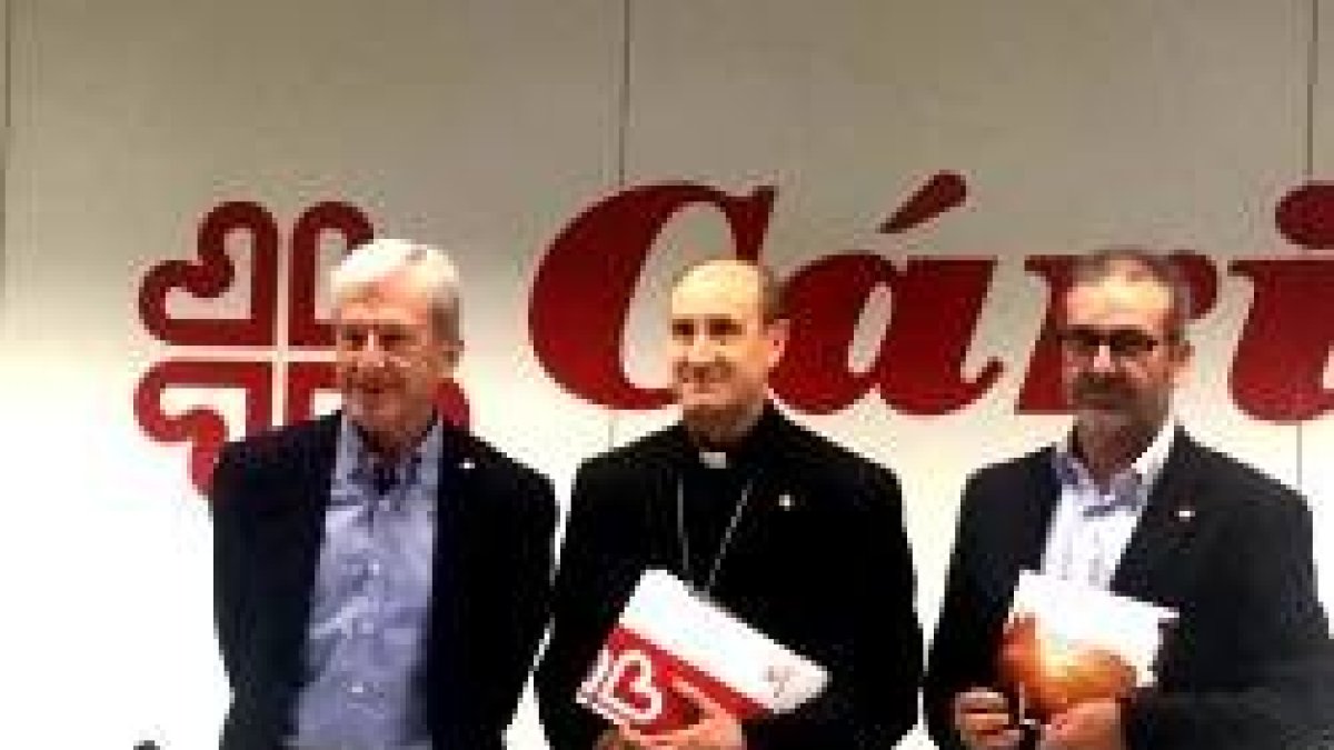 Presentación de la Memoria Cáritas Española 2016 - un gran crecimiento