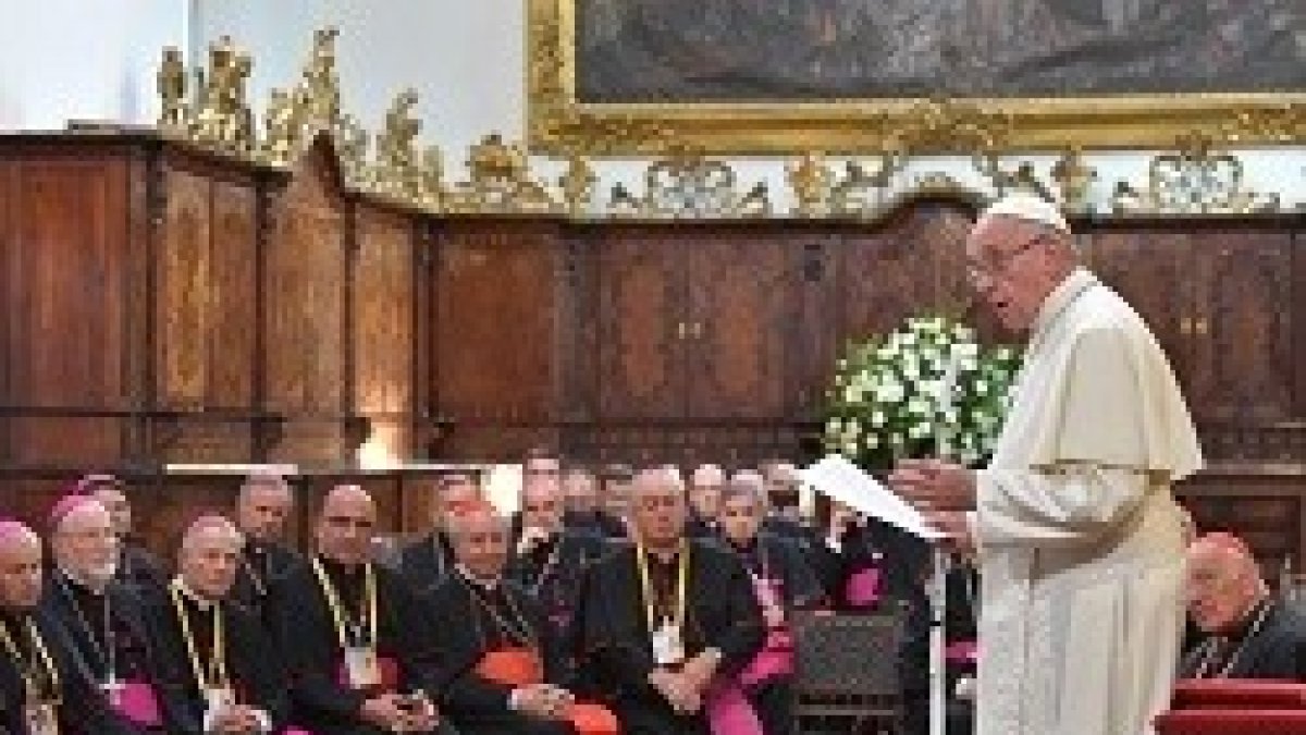 El Papa Francisco ha anunciado que convocará a los obispos de Chile a Roma