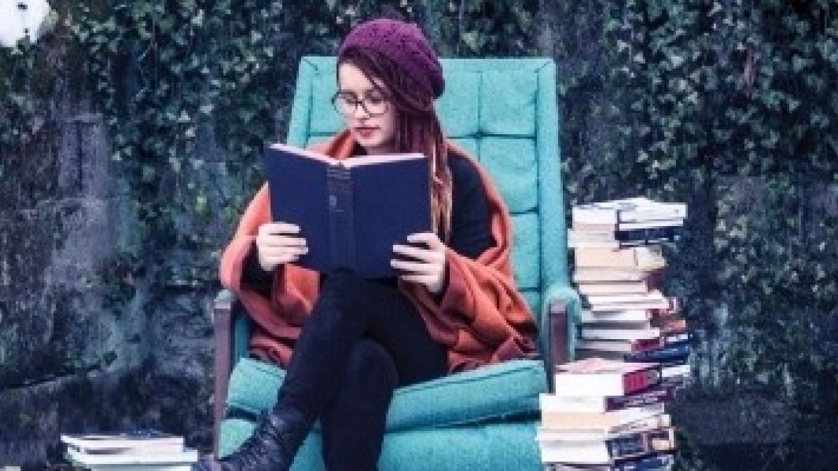 Leer libros es una gran forma de aprovechar el invierno... y ofrecemos 8 sugerencias