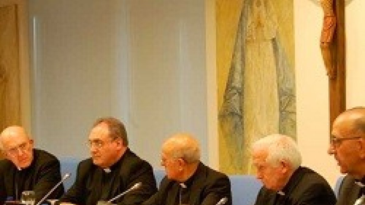 La Comisión Permanente anunció un documento sobre las leyes LGTB que responderá a la vulneración de derechos que produce