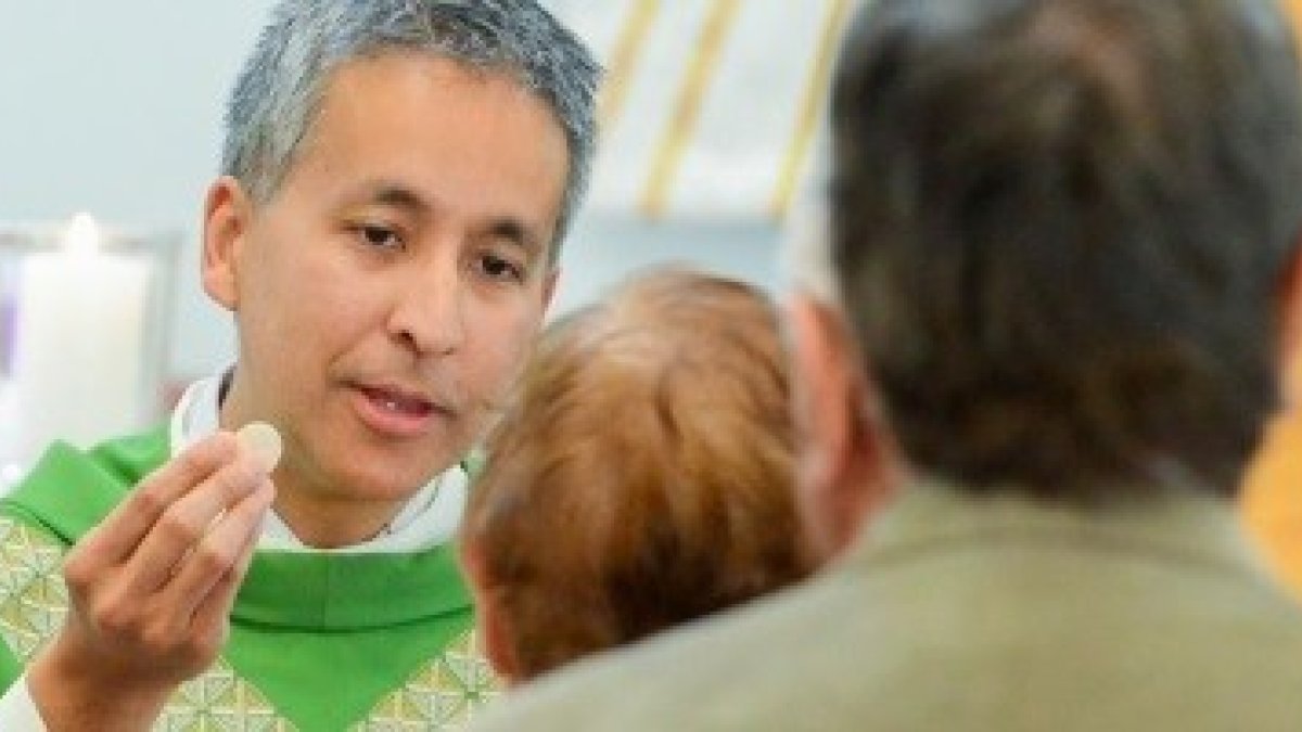 El padre Krish, misionero del Sagrado Corazón, encontró lo que llena su vida
