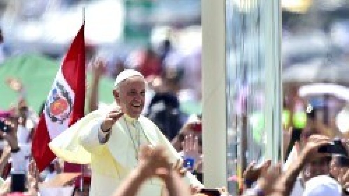 Los peruanos se volcaron con el Papa Francisco en su visita
