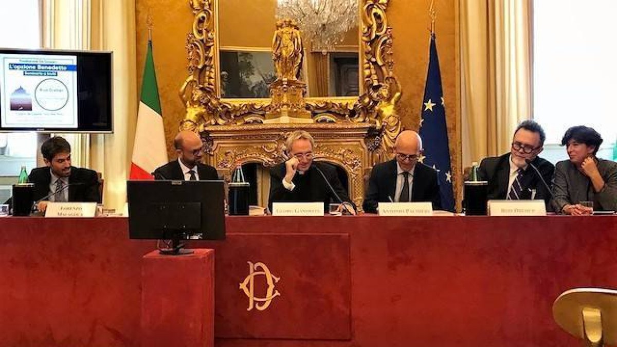 Caso real: «cuidarle a usted nos cuesta 1.800 euros al día; le proponemos la eutanasia»