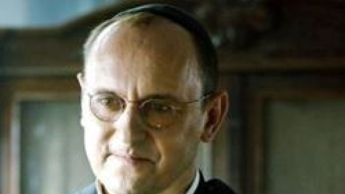 Dos Coronas cuenta la vida de San Maximiliano Kolbe de forma emocionante