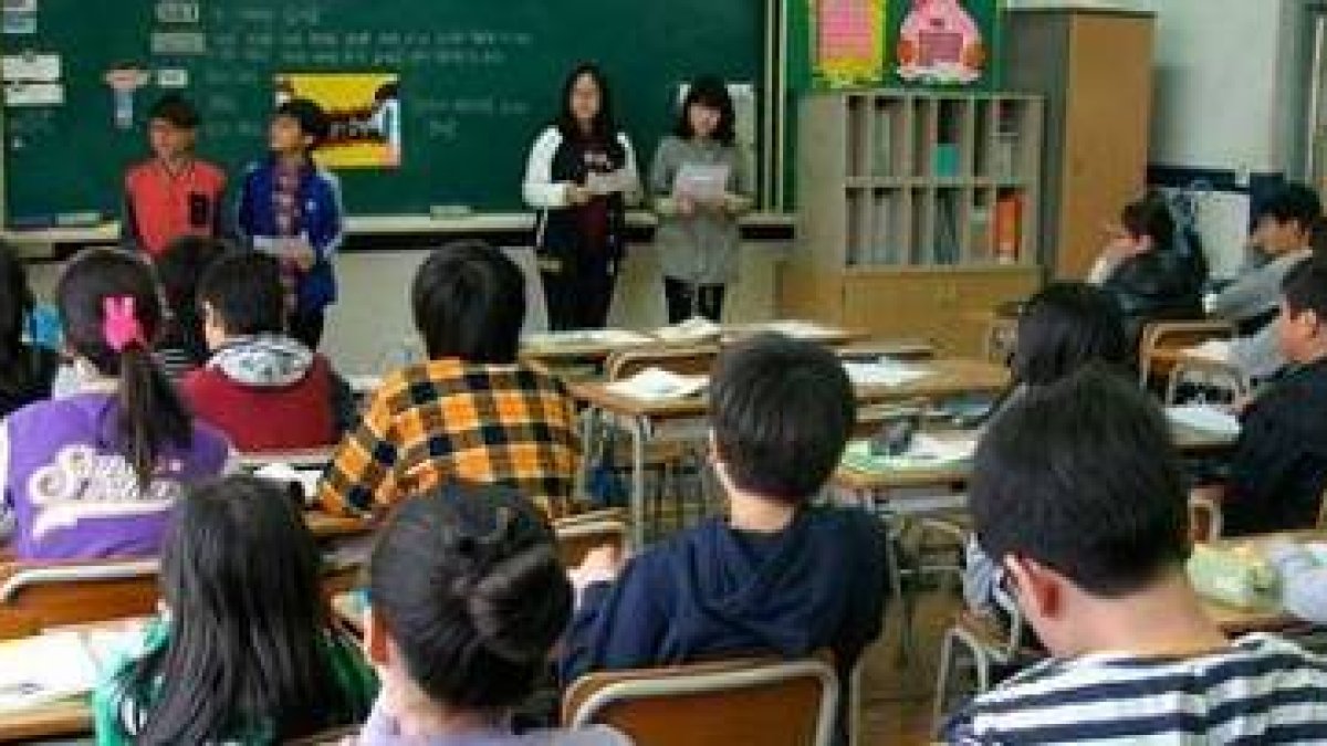 Todos los colegios de Madrid deberán impartir por ley los contenidos LGTB