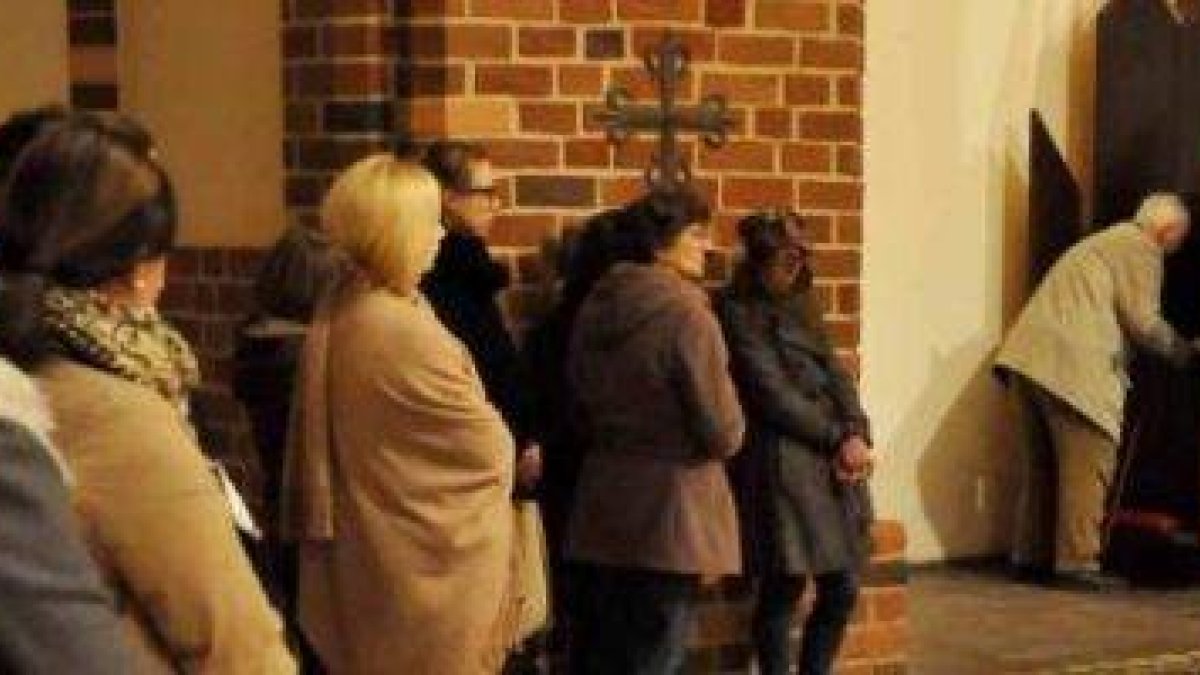 Muchos fieles valorarían poder elegir el anonimato al confesarse... y eso dificultaría el trabajo a los abusadores