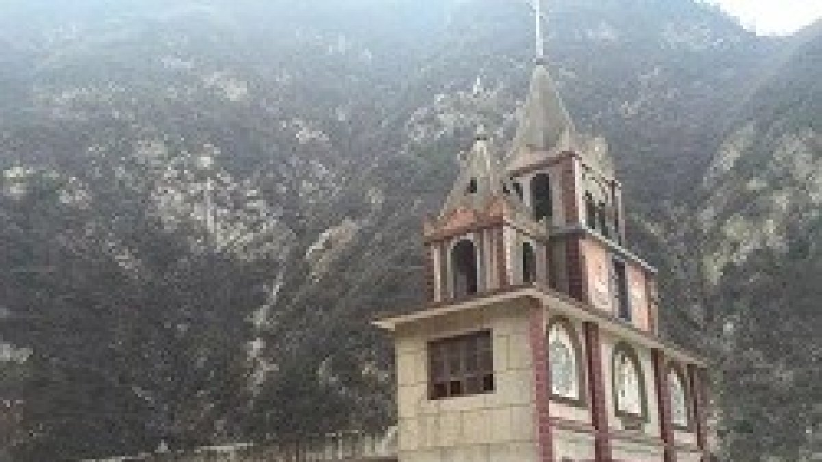 La Iglesia apenas tenía 20 años y tenía toda la documentación en regla