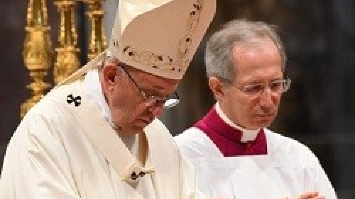 El Papa ordenó 16 nuevos sacerdotes en la basílica de San Pedro