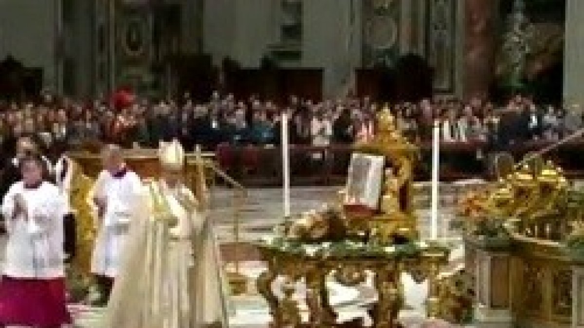 Francisco en el Te Deum de final de 2017, ante la imagen de Jesús Niño