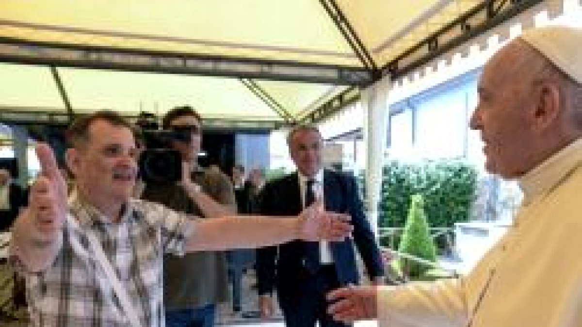 Francisco en el centro Dopo di Noi de personas discapacitadas