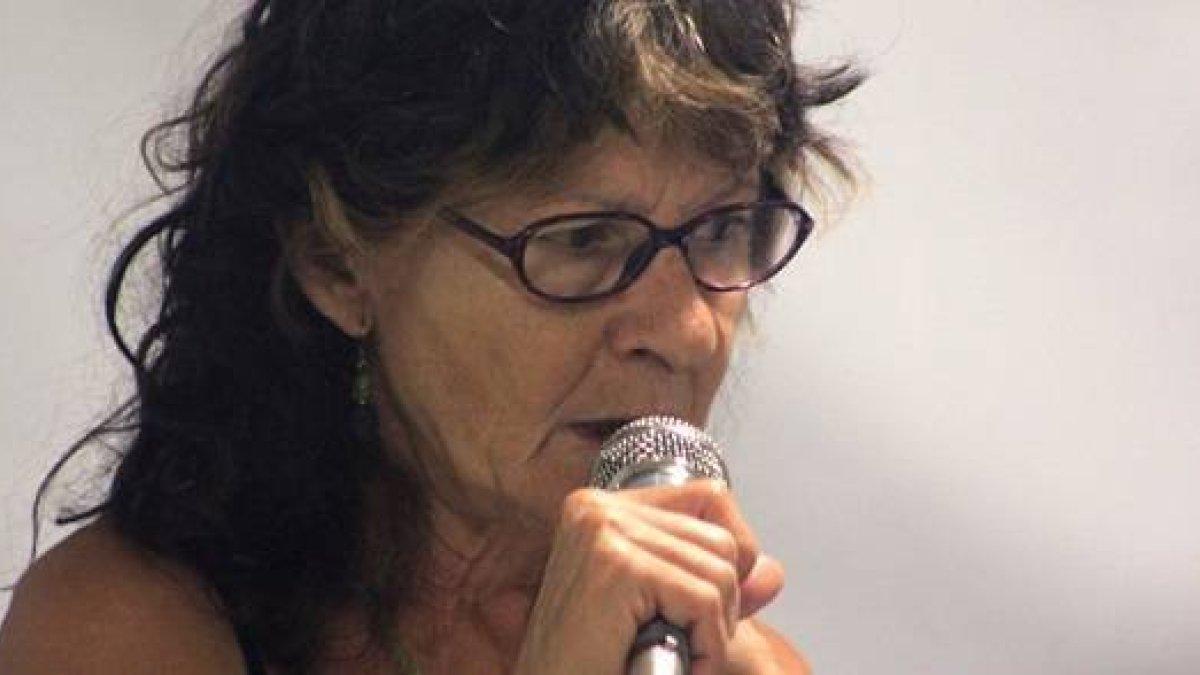 Ascen Moreno ayuda a personas que están en riesgo de exclusión social / Foto- Moisés Mato