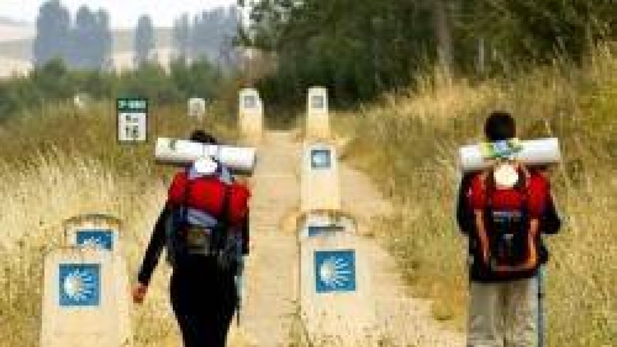 El Camino de Santiago atrae a multitudes de hombres varones con inquietudes espirituales...