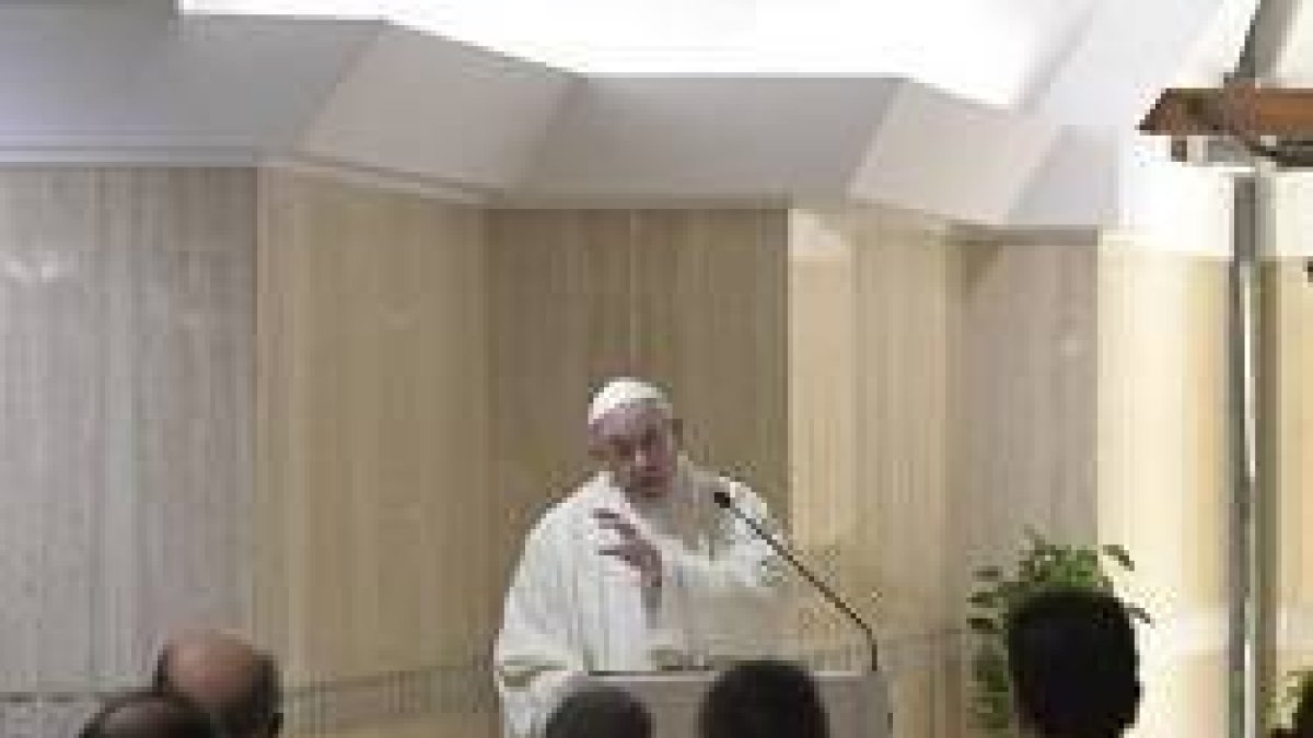 El Papa Francisco centró su homilía en la importancia de la oración