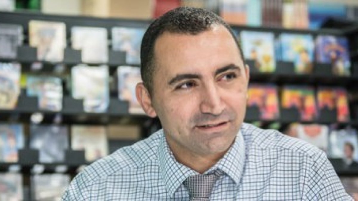 Charbel Raish se vió abrumado por las preguntas del Jeque