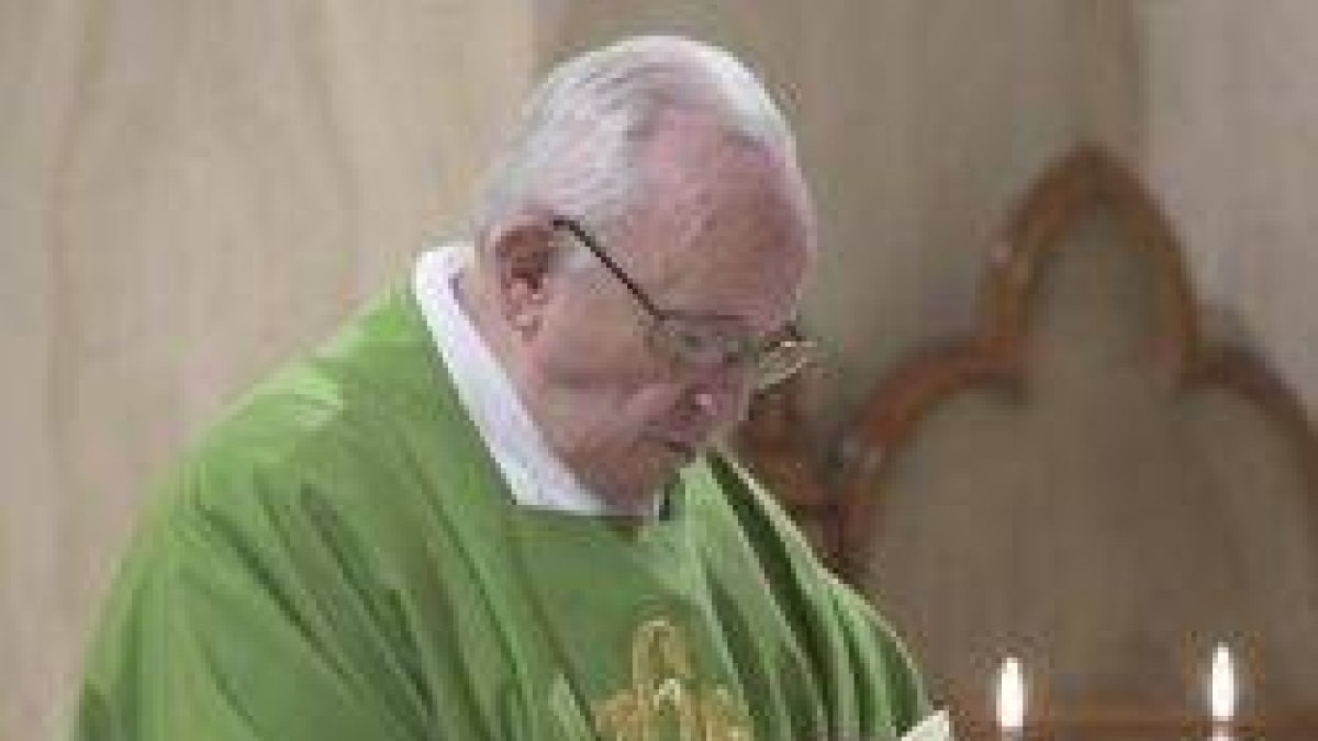 Francisco en la misa de Santa Marta, que celebra a primera hora cada mañana