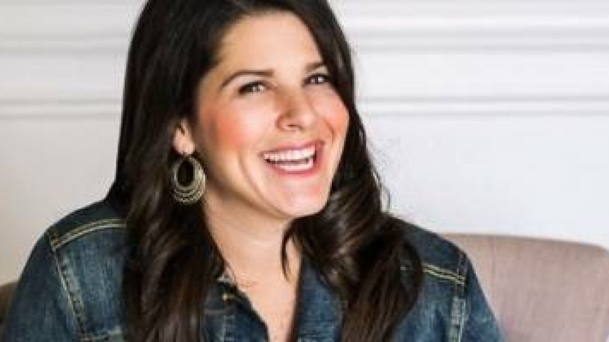 Becky Carter era hija de un diácono pero no hablaba de fe con él y durante 15 años estuvo explorando iglesias protestantes