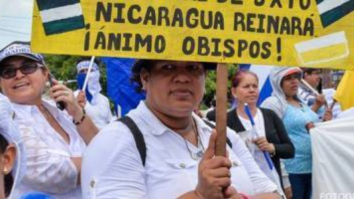 La población salió a las calles de Nicaragua el sábado para expresar su apoyo a los obispos