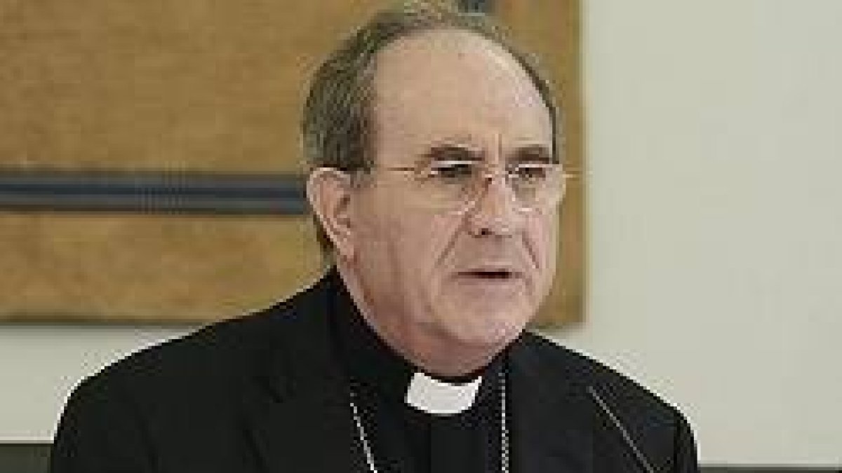 El arzobispo de Sevilla respondía así a la pregunta de un lector