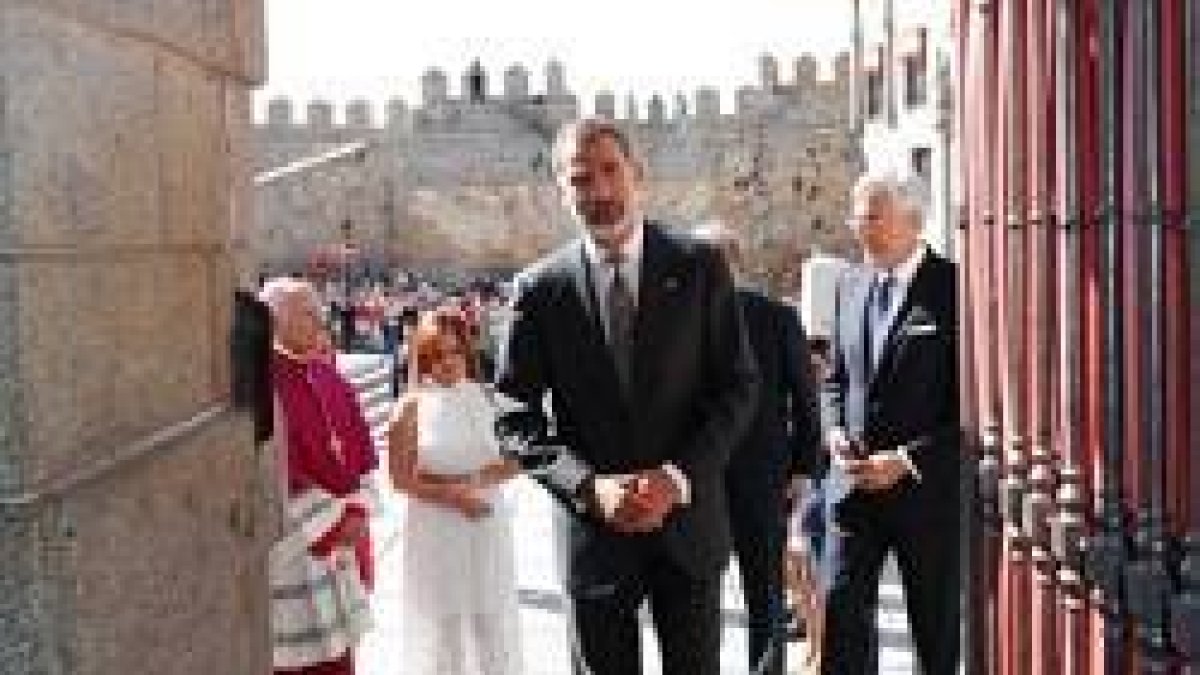 Felipe VI visitando la casa-convento de Santa Teresa / Casa Real
