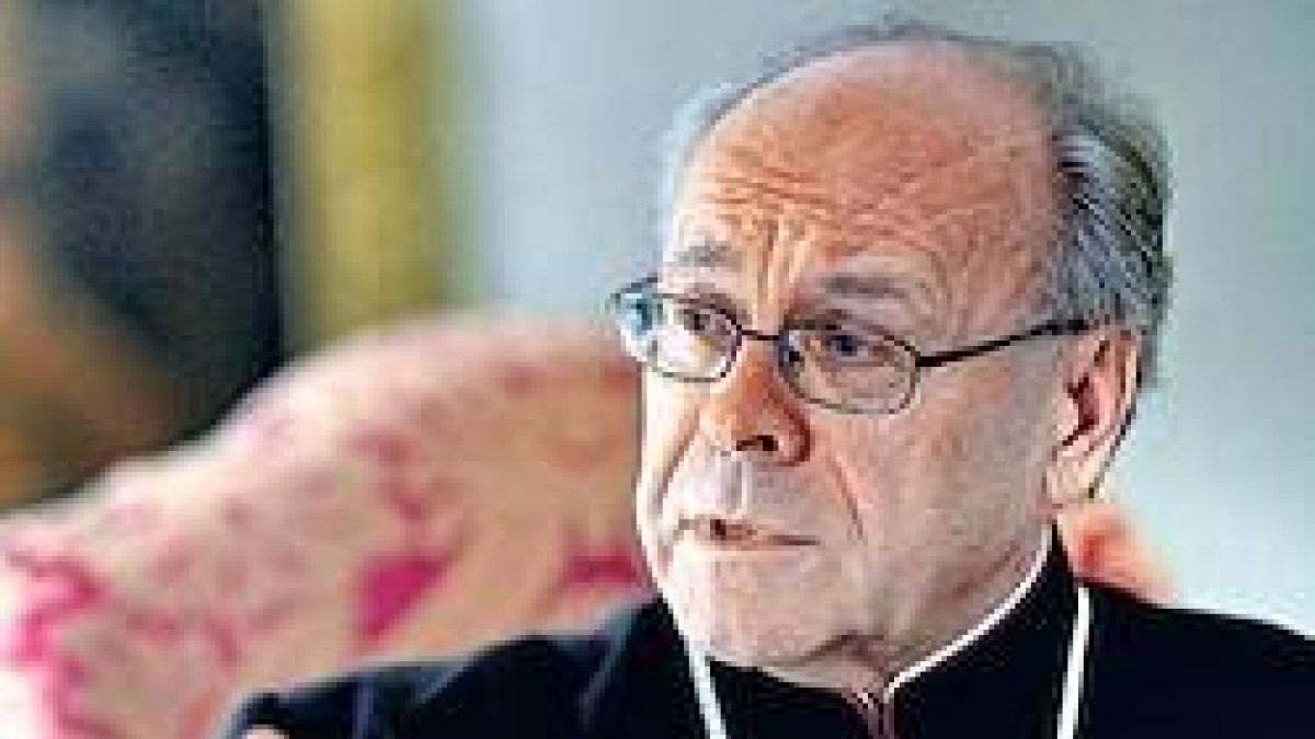 Monseñor Vitus Huonder se ha distinguido por defender la fe y la moral católicas en Suiza contra el ambiente general.