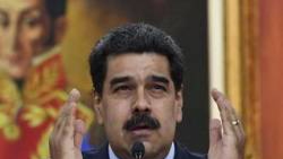 Decenas de países, incluido ya España, reconocen en este momento a Juan Guaidó y no a Maduro como presidente legítimo de Venezuela