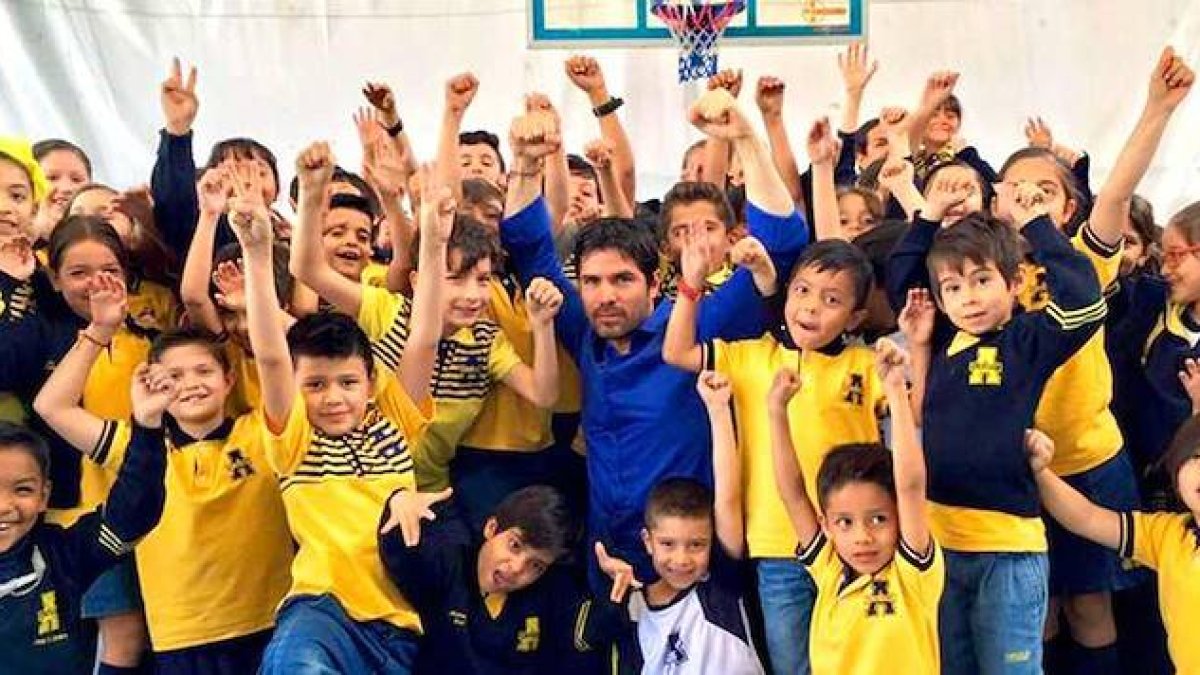 Eduardo Verástegui trabaja en una película que denuncia la explotación infantil y la esclavitud sexual: «El sonido de la libertad».