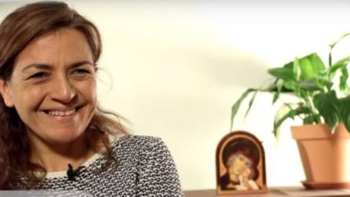 Esther Sáez explica cómo experimentó una profunda conversión a Dios en la sala de cuidados críticos tras los atentados del 11-M de Madrd
