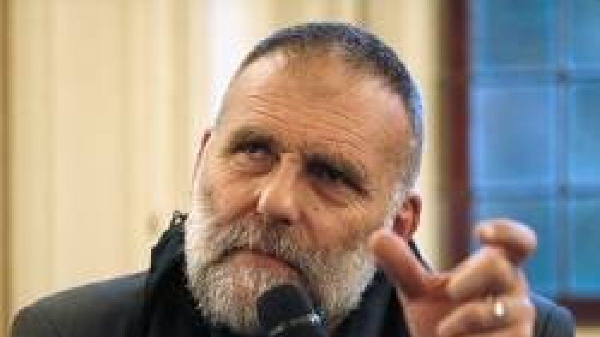 El religioso lleva en paradero desconocido desde 2013, cuando fue capturado por los yihadistas en Raqqa