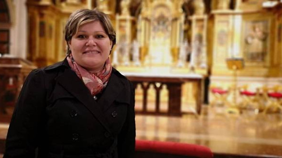 Elena entró a formar parte de la Iglesia Católica en la pasada Vigilia Pascual en la catedral de Burgos / Archidiócesis de Burgos