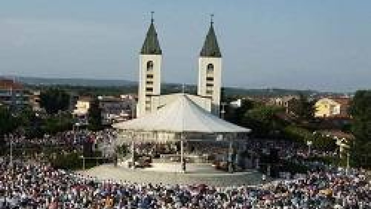 Cada año llegan a Medjugorje millones de peregrinos de todo el mundo