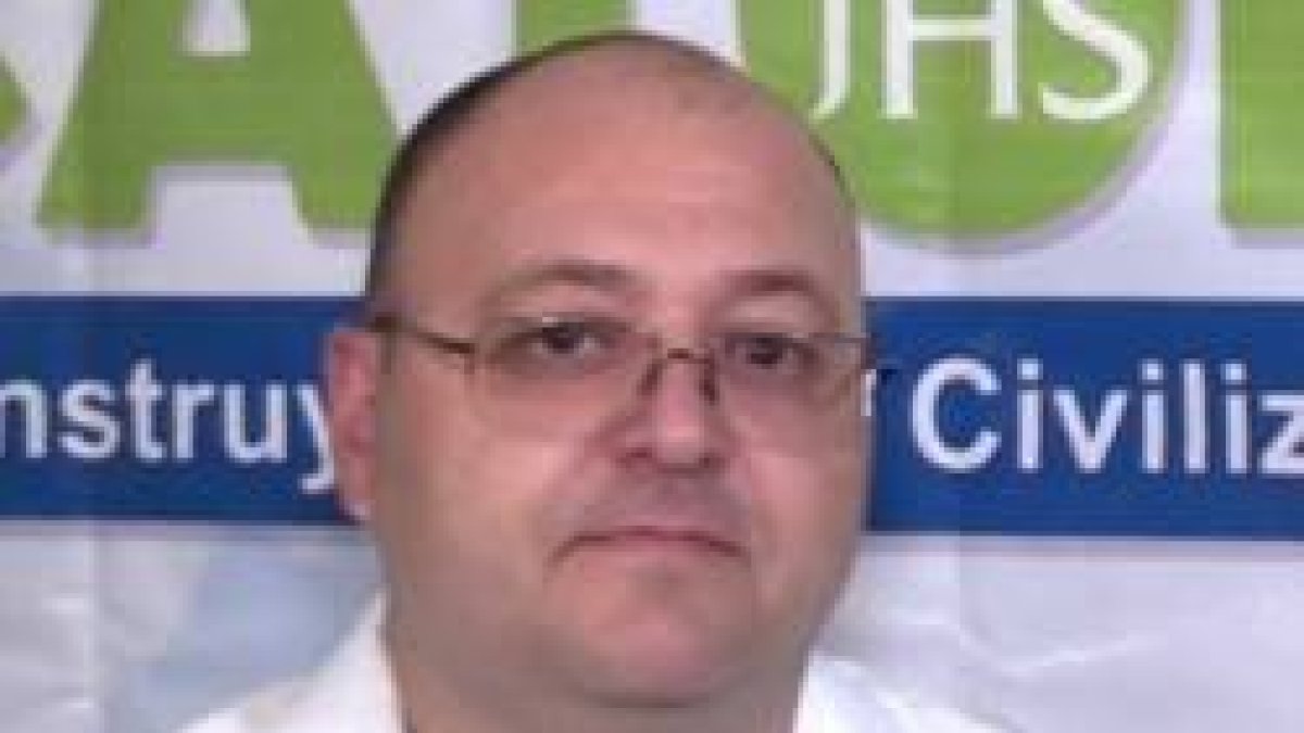 Marco Antonio Gracia Triñaque es un misionero laico en México, que trabaja mucho los temas de bioética y juventud