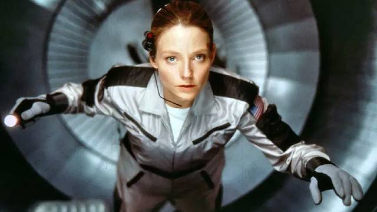 Jodie Foster, una científica escéptica en «Contact» (1997), de Robert Zemeckis.