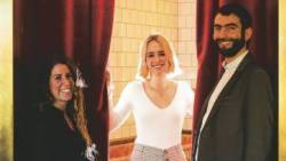 Tres jóvenes, una judía, un musulmán y una católica conversa, hablan de como se sienten teniendo fe en un entorno de jóvenes sin fe