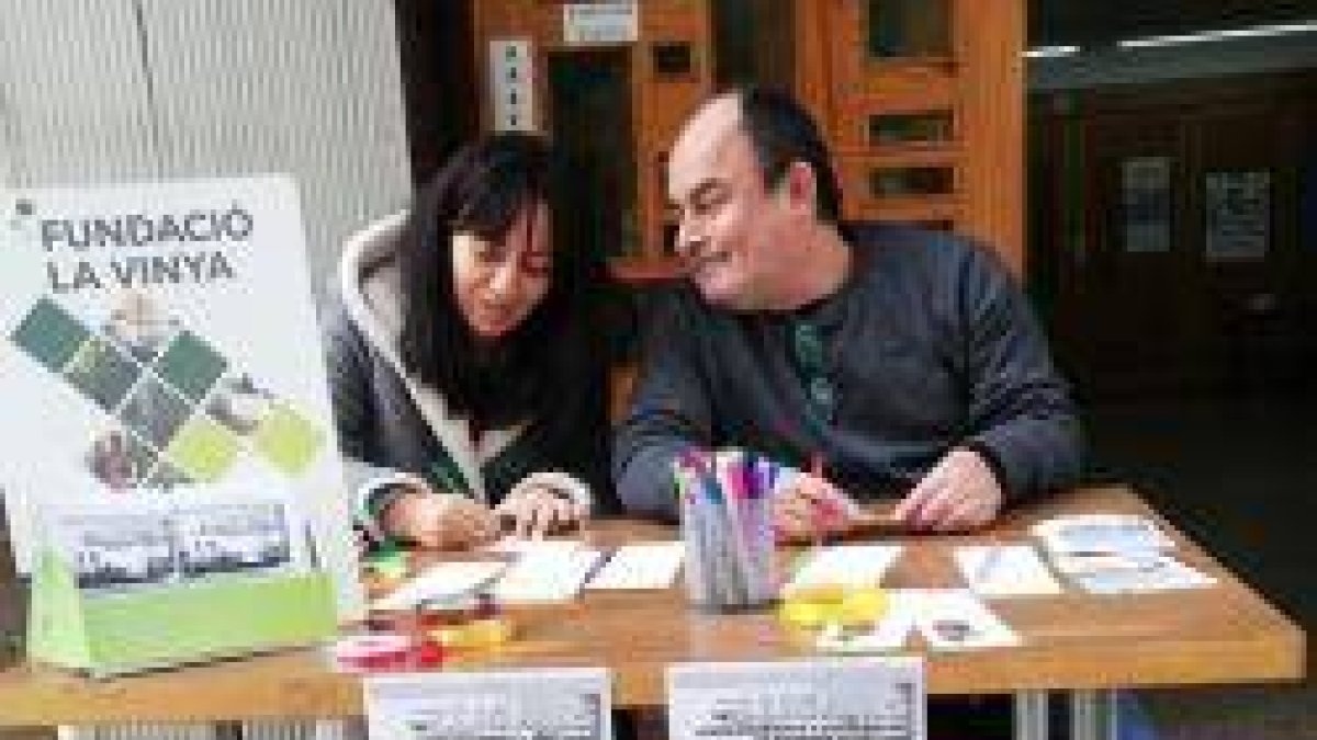 Una actividad de la Fundación La Vinya en Hospitalet de Llobregat, es una de las entidades de acción social ligadas a los jesuitas en Cataluña