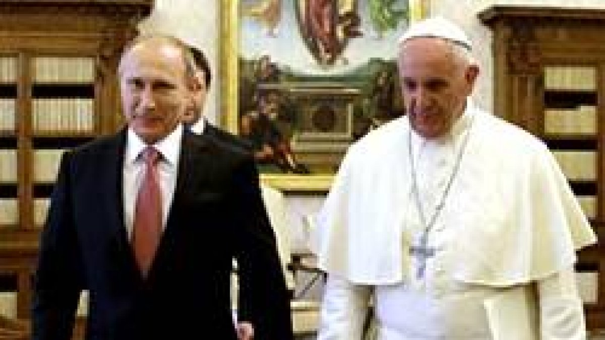 Putin en una de sus dos visitas previas a Francisco... la de julio de 2019 es la tercera