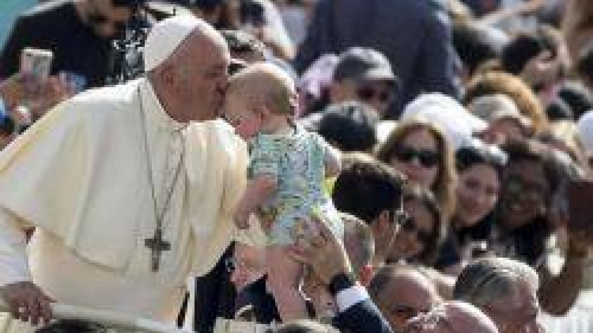 Francisco retoma sus catequesis de los miércoles con el tema de Hechos de los Apóstoles