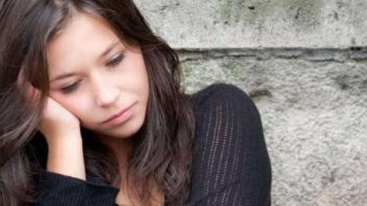 El aborto daña a la mujer, al niño, a toda la familia y a la sociedad, y muchas veces va ligado a la sensación de soledad, de desamparo y de falta de ayuda