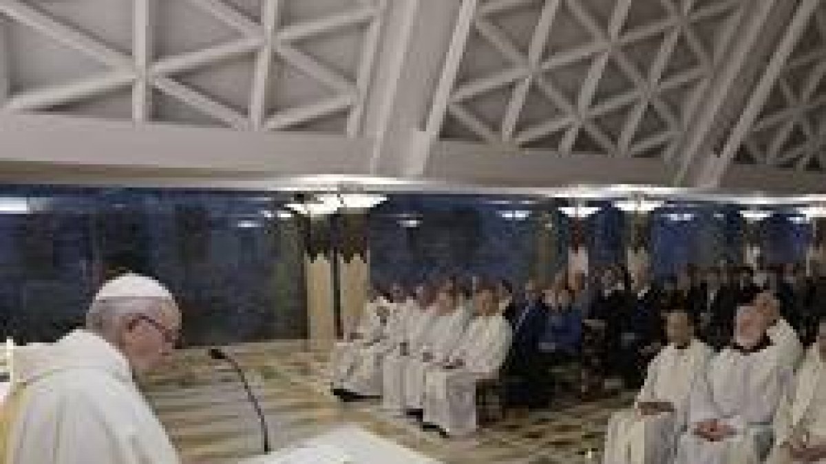 El Papa recordó que muchas veces los cristianos se escudan en respuestas de compromiso, que en el fondo están vacías