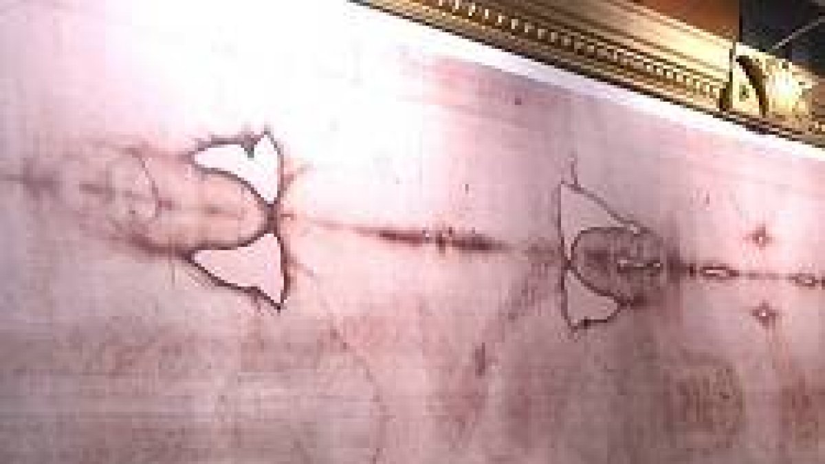 El centro ofrece reproducciones de algunos de los elementos de la Pasión así como todas las novedades relacionadas con la Sábana Santa