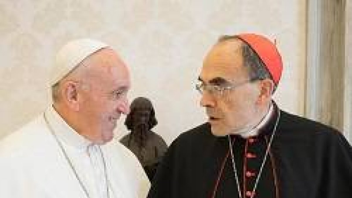 El Papa recibió este lunes al cardenal Barbarin, que le presentó su dimisión / Vatican Media
